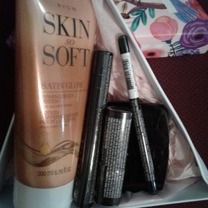 Custom made Avon Skin So Soft and Makeup Bundle